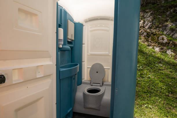 Best High-end porta potty rental  in Mineralwells, WV